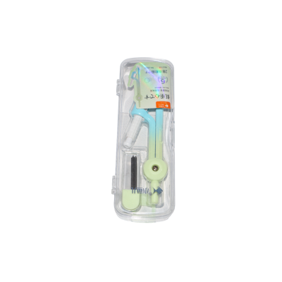 برجل مدرسى بسنون 0.5مم علبة بلاستيك رقم 2504