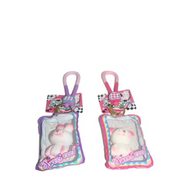 ميدالية مفاتيح إشكال داخل غلاف بلاستيك شفاف رقم 12-145