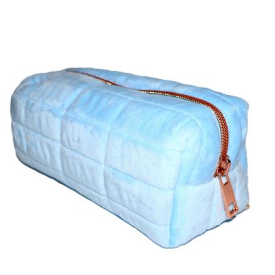 مقلمة سوستة Quilted Plush Blue POLYESTER رقم PCP23084A