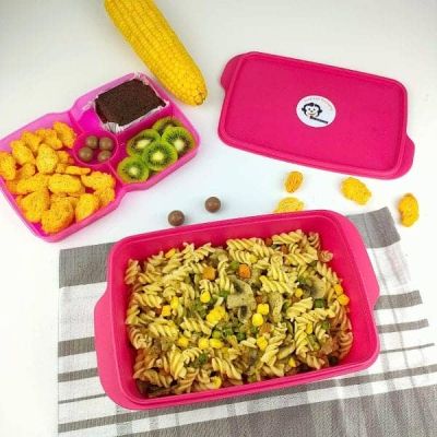 بانانا لانش بوكس بلاستيك معتم مقسم 2دور Bananaفوشيا 1.5 لتر