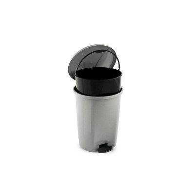 سلة مهملات بلاستيك دواسة بالجردل بالغطاء مقاس17لت