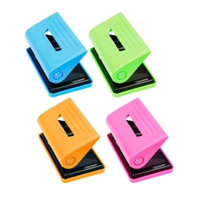 خرامة وسط 2خرم أيجل بلاستيك 12شيت TWO-HOLE PUNCH رقم p11001